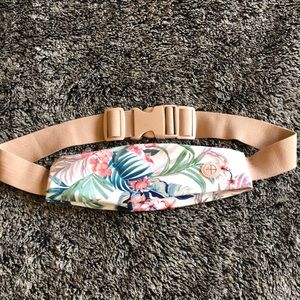 Running/working out fanny pack